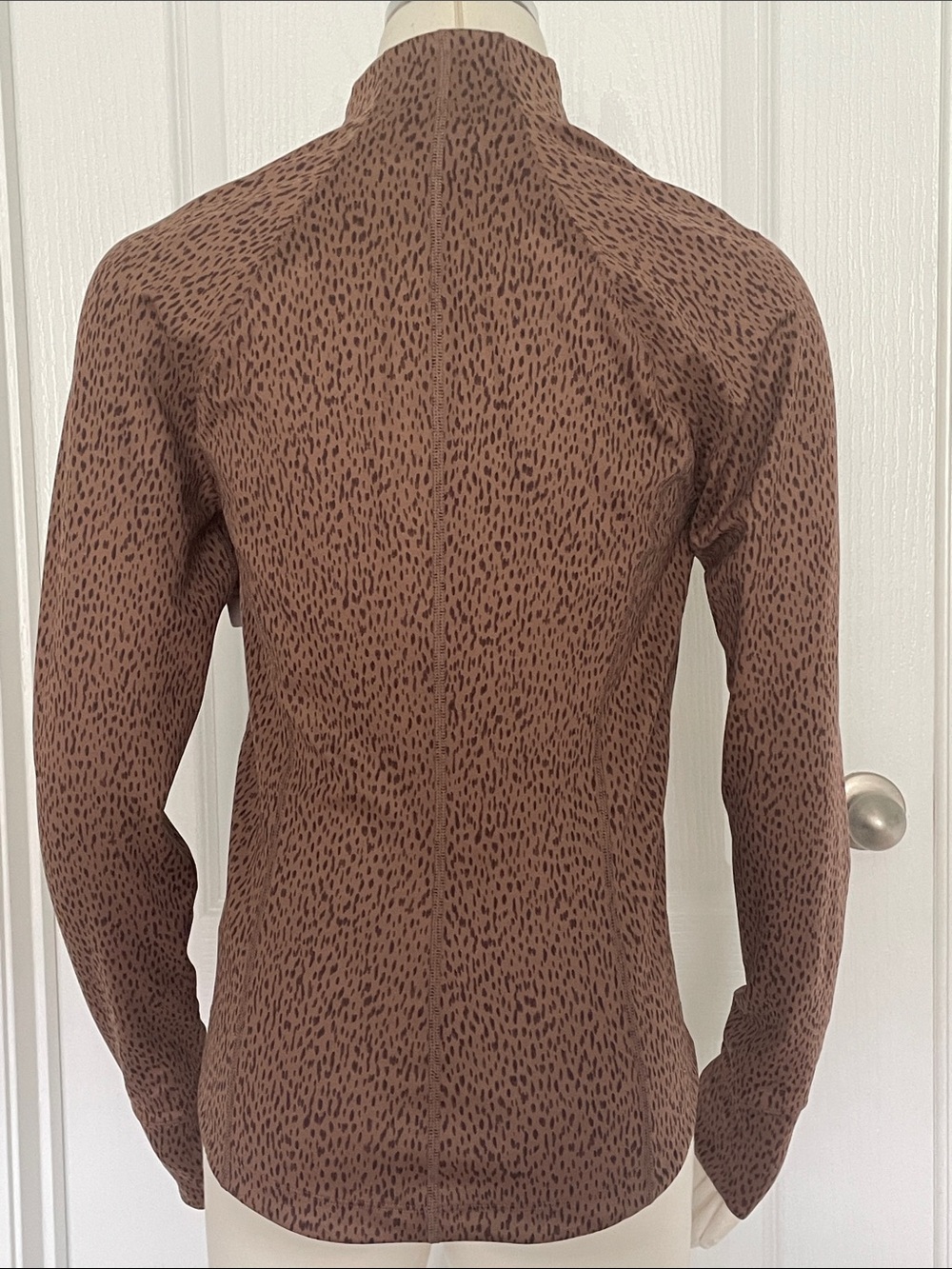 NWT Athleta Salutation Brown Leopard Printed Jacket Size Small - Picture 8 of 9